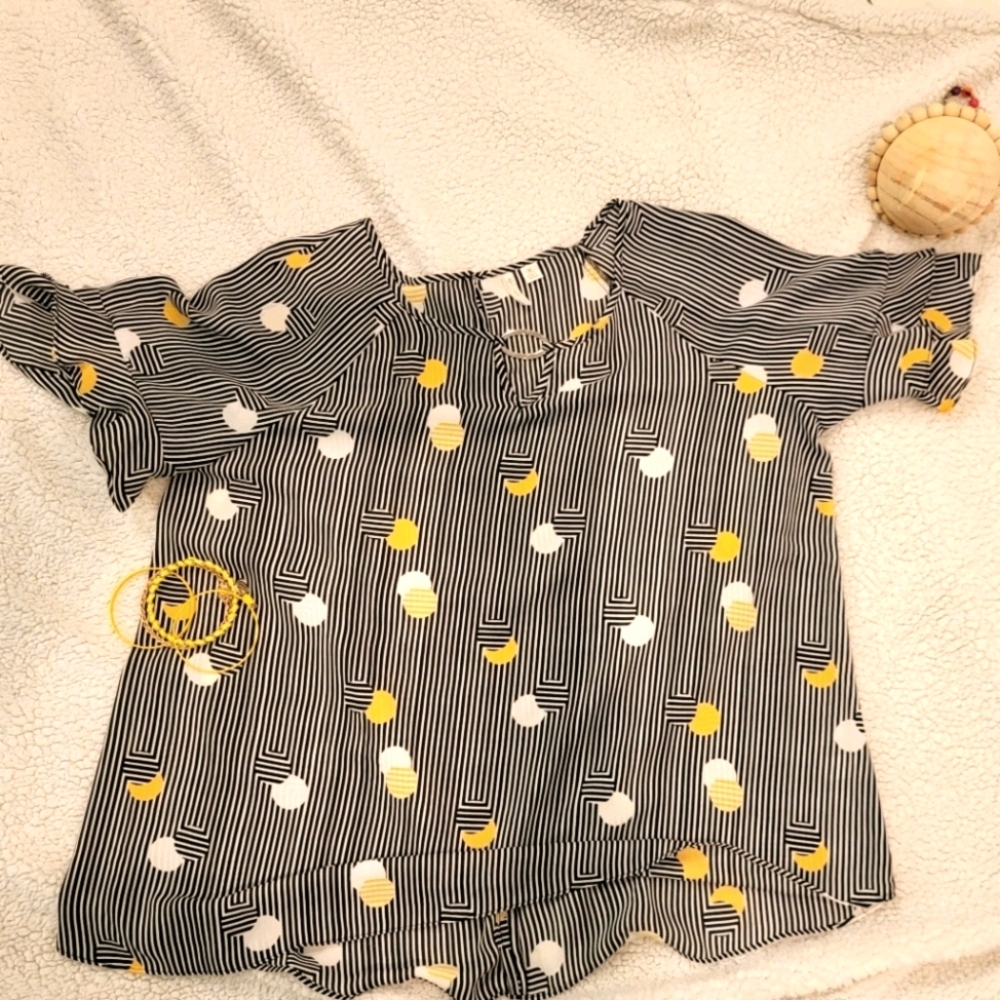 Ladies Spring/Summer Blouse